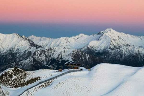 The Best Time to Ski in New Zealand